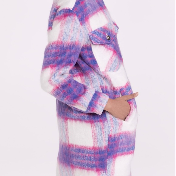 BlankNYC Primetime Shacket - Picture 3 of 5